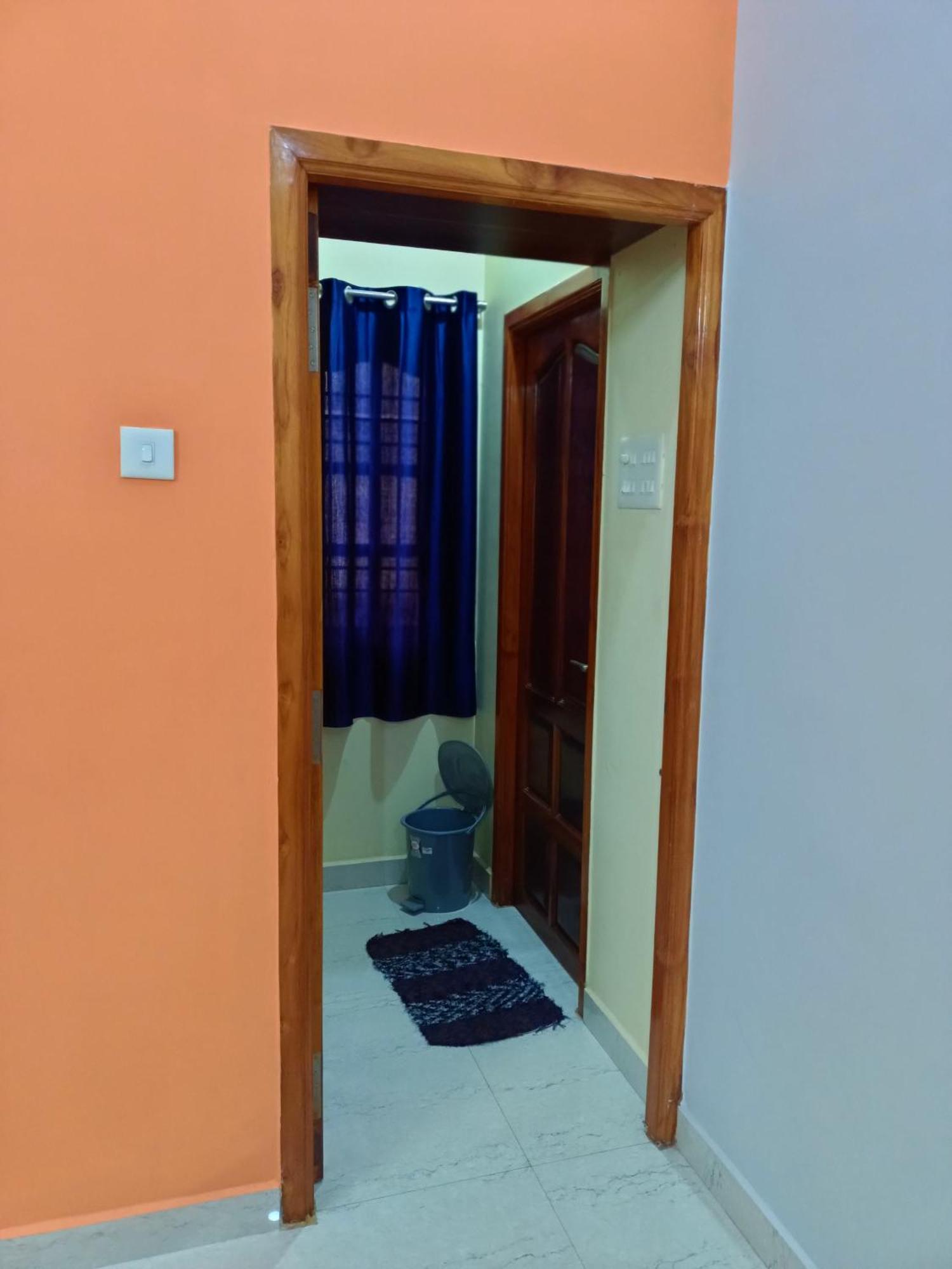 Vj Villa Home Stay Orange Double Cot Room بونديتْشيري المظهر الخارجي الصورة